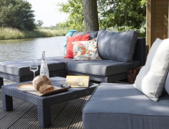 Przegląd mebli z technorattanu Allibert: lato 2016